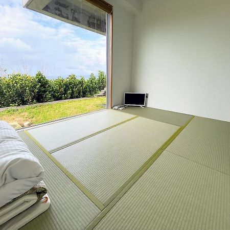 "Nice!" Ocean View Of Ishigaki Island, Okinawa/ Four-Bedroom Villa Exterior photo