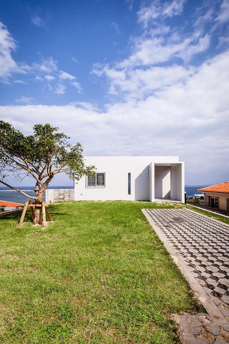 "Nice!" Ocean View Of Ishigaki Island, Okinawa/ Four-Bedroom Villa Exterior photo